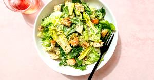 1 Salad Caesar Salad İncludes 2 Oz. Caesar Dressing