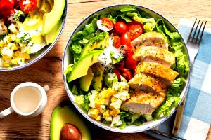 1 salad Chopped Chicken Cobb Salad with Avocado