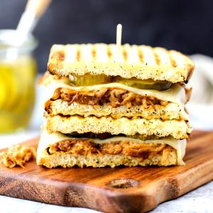 1 sandwich (10 oz) Havarti Chicken Panini