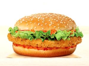 1 sandwich (142 g) Spicy Crispy Chicken Jr.