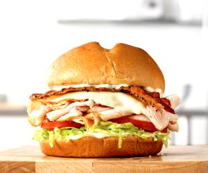 1 sandwich (233 g) Grand Turkey Club