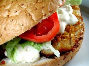 1 sandwich (246 g) Fish Sandwich