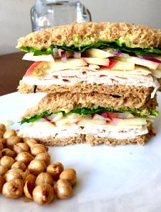 1 sandwich (356 g) Roasted Turkey, White Cheddar & Apple Panini