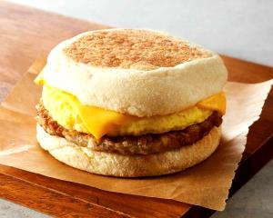 1 Sandwich English Muffin Sandwich, Sausage, Egg, Cheese