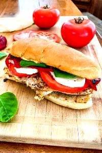 1 sandwich Fresh Mozzarella Chicken Sandwich