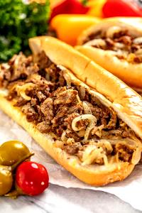 1 sandwich Philly Steak Deluxe (Regular)