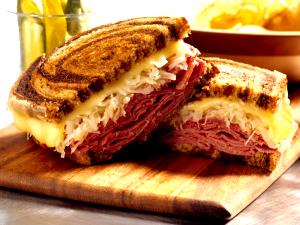 1 sandwich Reuben Sandwich