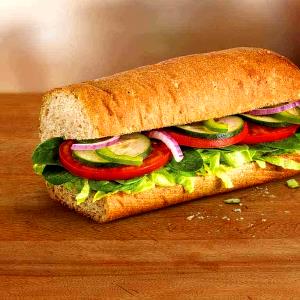 1 Sandwich Veggie Delite 6-İnch Jared Sandwiches With 6 Grams Of Fat Or Less