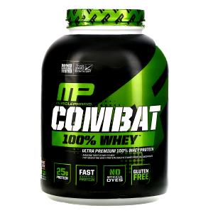 1 scoop (33 g) Combat 100% Whey - Chocolate Milk