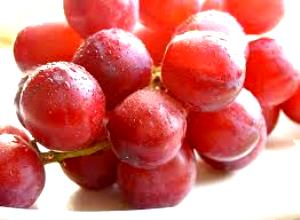 1 Seedless Grapes (Red or Green, European Type Varieties Such As Thompson Seedless)