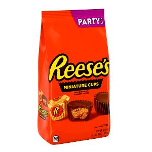 1 serving (0.99 oz) Reese’s Peanut Butter Cups