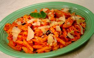 1 serving (1 oz) Penne with Chicken and Fire-Roasted Pepper Sauce