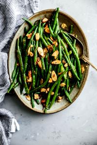 1 serving (1 oz) Roasted Green Beans with Almonds