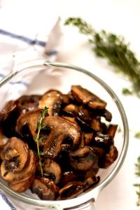 1 serving (1 oz) Sauteed Mushrooms