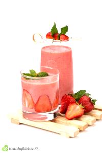 1 serving (10 oz) Strawberry Fruit Smoothie