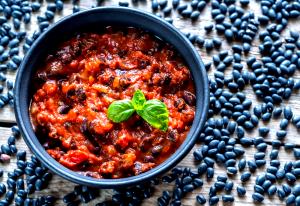 1 serving (12 oz) Black Bean Chili (Regular)