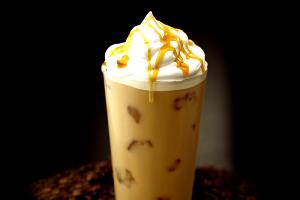 1 serving (16 oz) Caramel Creme Iced Latte