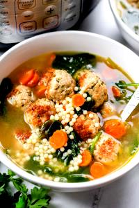 1 serving (198 g) Italian Wedding Soup (Small)