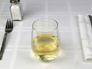 1 serving (206 g) Pinot Grigio