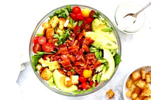 1 serving (227 g) BLT Salad