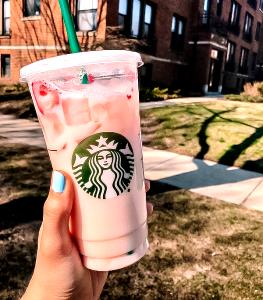 1 serving (24 oz) Pink Drink (Venti)