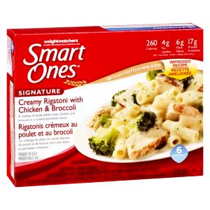 1 serving (255 g) Creamy Rigatoni with Broccoli and Chicken