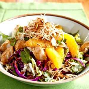 1 serving (275 g) Asian Chicken Salad