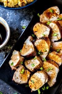 1 serving (385 g) Very Teriyaki Pork Tenderloin