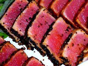 1 serving (4 oz) Ahi Tuna Steak