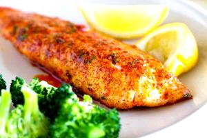 1 serving (4 oz) Herbed Parmesan Breaded Tilapia