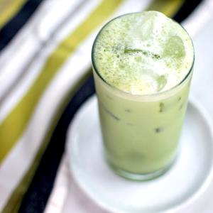 1 serving (473 ml) Green Tea Latte with Coconut Milk (Grande)