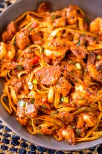 1 serving (486 g) Cajun Jambalaya Pasta