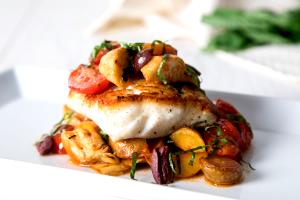 1 serving (5 oz) Mediterranean Style Cod Loins