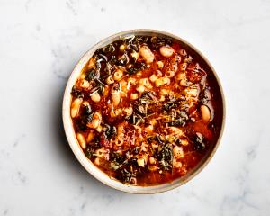 1 serving (5 oz) Pasta e Fagioli Soup