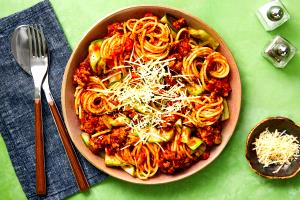 1 serving (552 g) Pork Sausage Spaghetti Bolognese