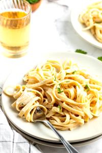 1 serving (57 g) Fettuccine Alfredo