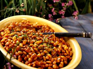 1 serving (6 oz) Barbeque Pinto Beans