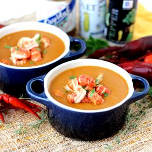 1 serving (8 oz) Crawfish Bisque