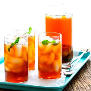 1 serving (828 ml) Peach Iced Tea (Large)