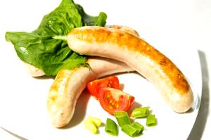 1 Serving (84.0 G) Veal Bratwurst