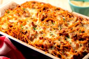 1 Serving Baked Spaghetti