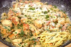 1 serving Bayou Chicken Pasta