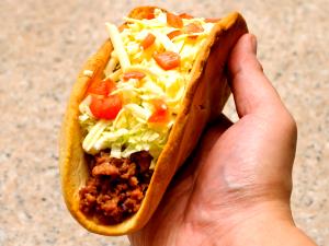 1 serving Beef Chalupa