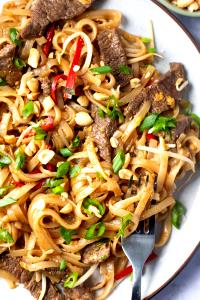 1 serving Beef Pad Thai