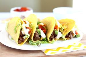 1 serving Beef - Taco Meat - without Shell Taco Salad