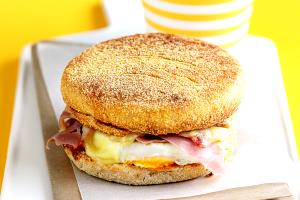 1 Serving Breakfast On A Muffin With Ham