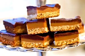 1 Serving Caramel Shortbread