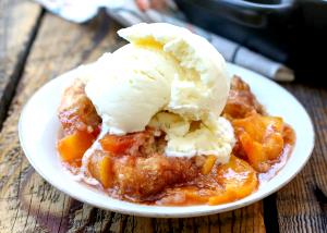 1 Serving Ice Cream, Peach Cobbler