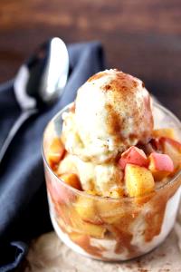 1 Serving Ice Cream Topping, Apple Cinnamon