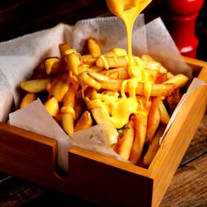 1 Serving Cheddar Cheese Fries, Regular